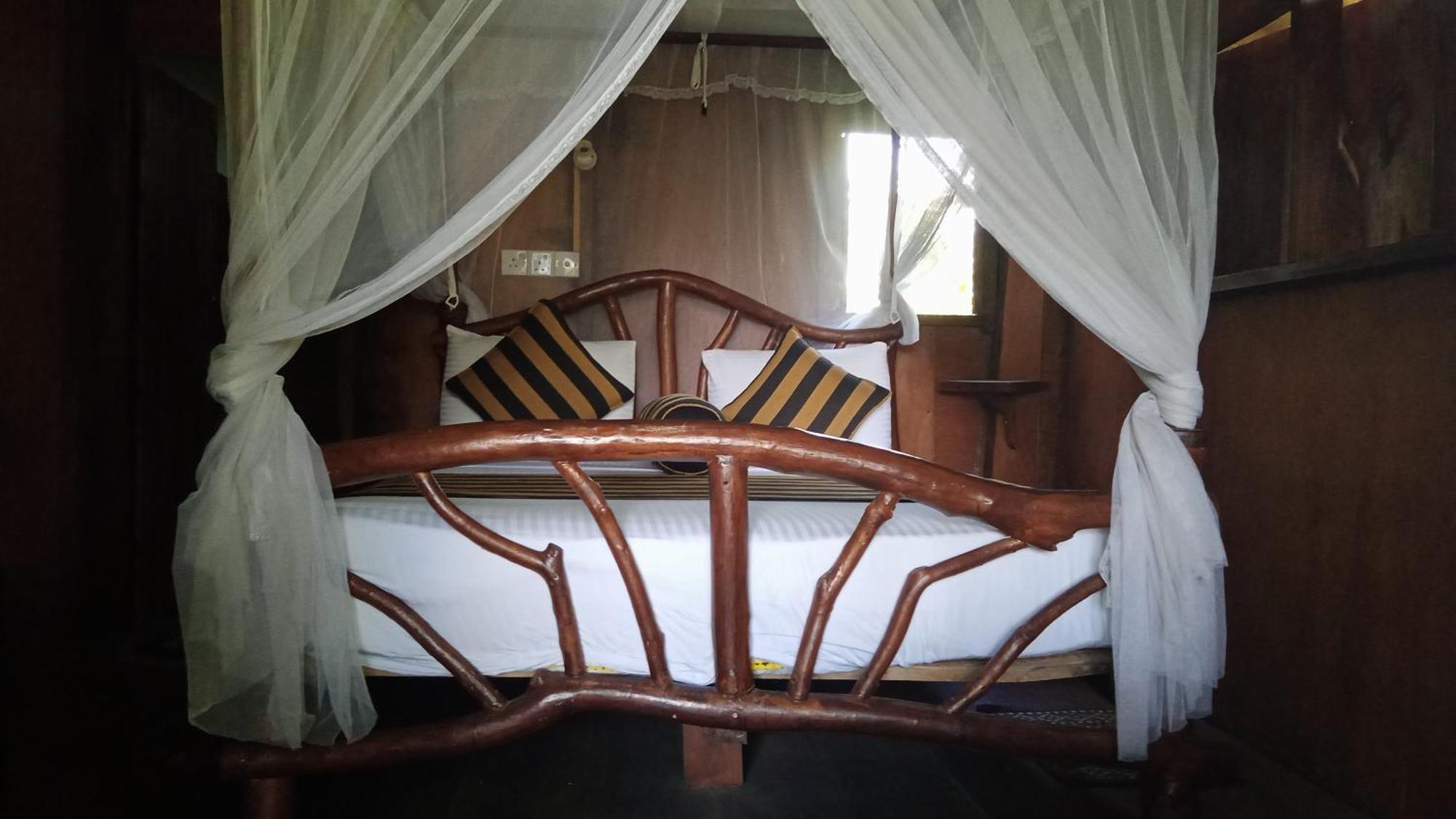Sigiriya Rock Gate Tree House Hotel ภายนอก รูปภาพ